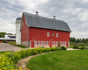 Red barn with event lawn