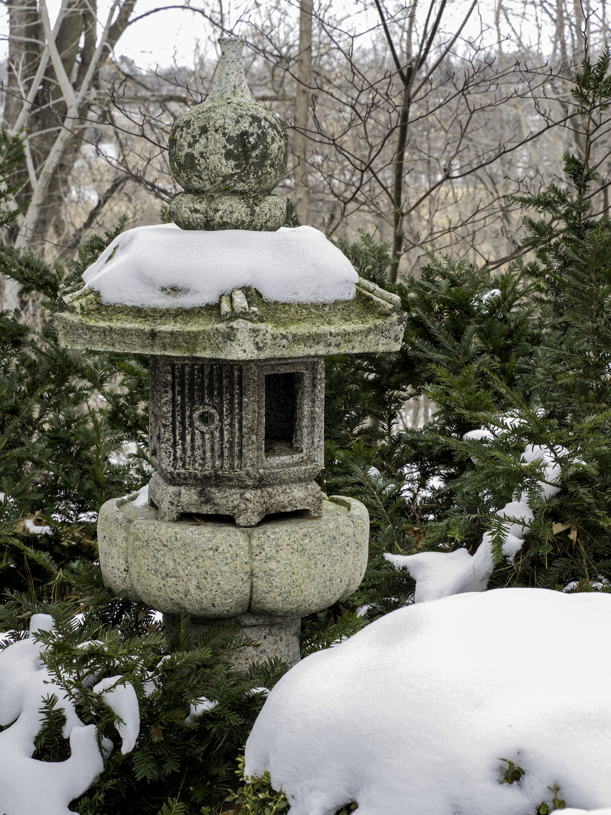 Pedestal lantern in snow